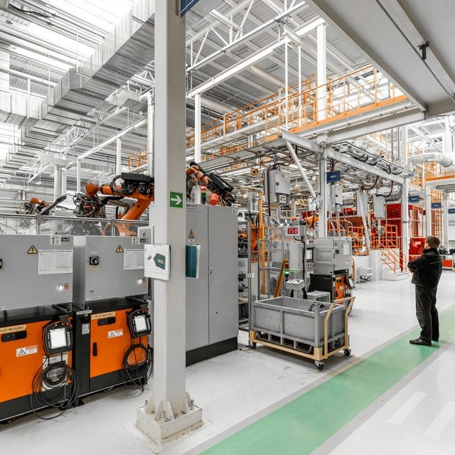 Service Industrie ERP Athéna Conseil pour optimiser la production, la supply chain et la gestion industrielle en Tunisie